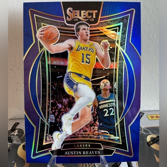 Panini Other - 2024-25 Austin Reeves Prizm Hologram Panini Select Card Mint condition